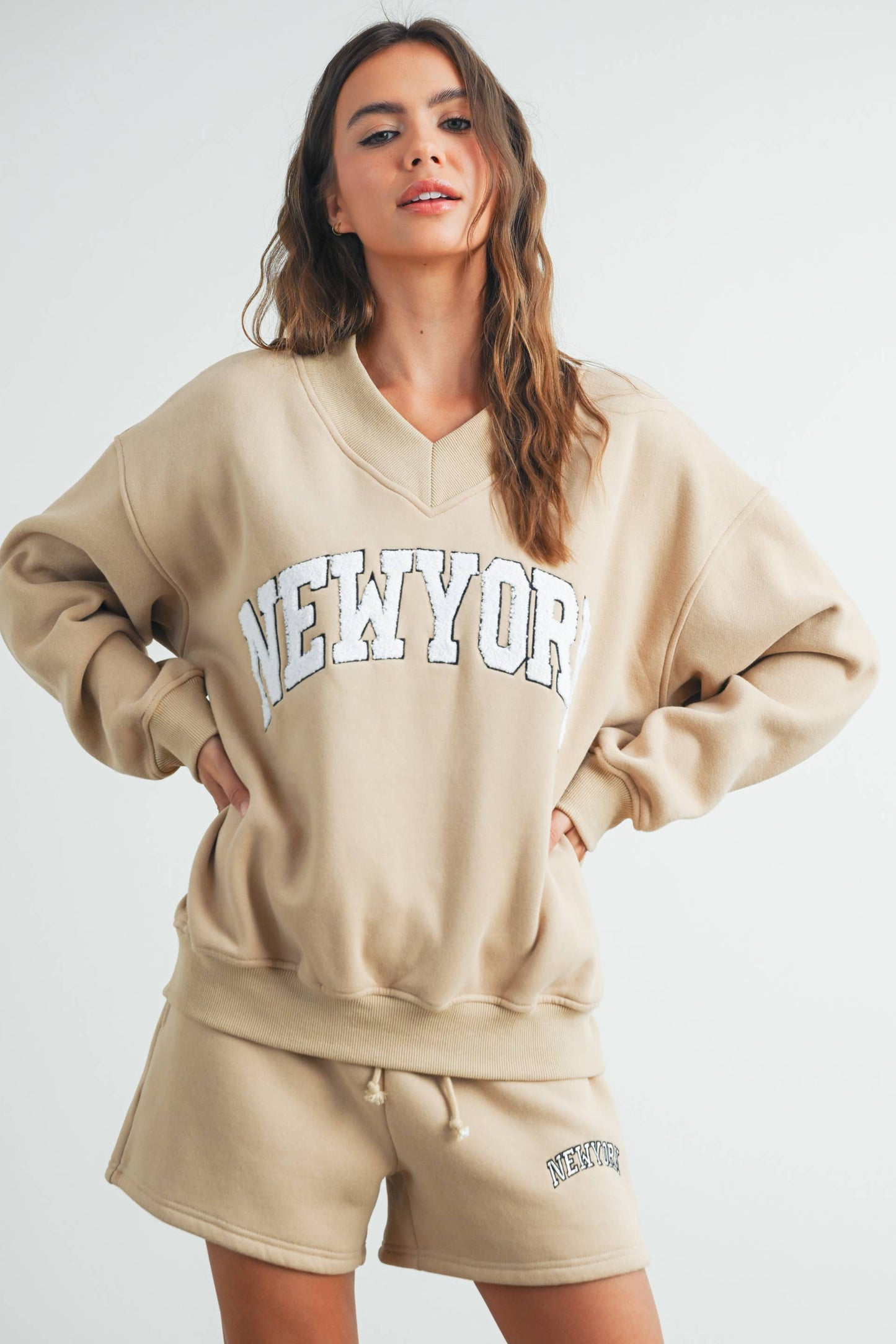 NEW YORK EMBROIDERED SWEAT SHORTS