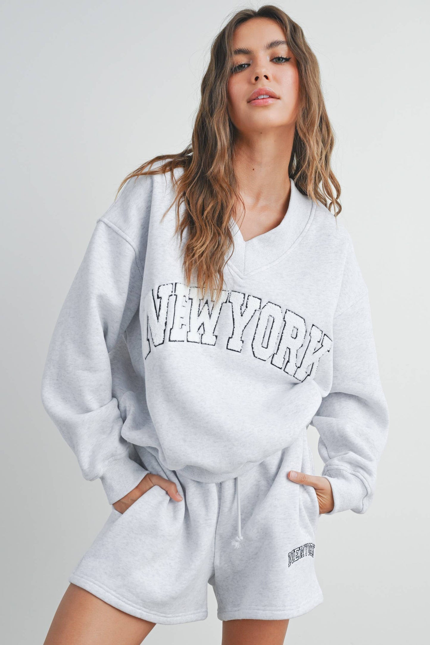 NEW YORK EMBROIDERED SWEAT SHORTS