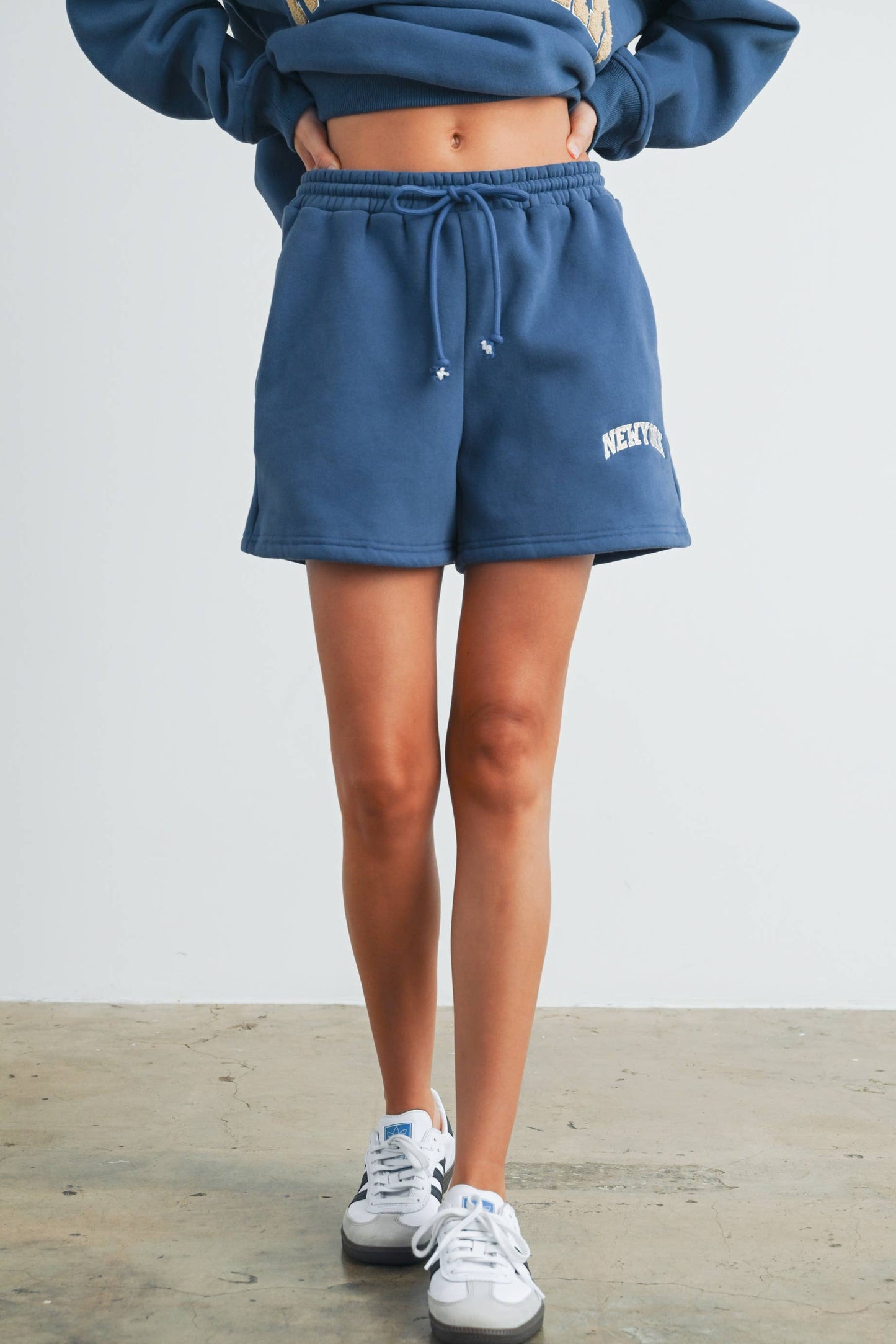 NEW YORK EMBROIDERED SWEAT SHORTS