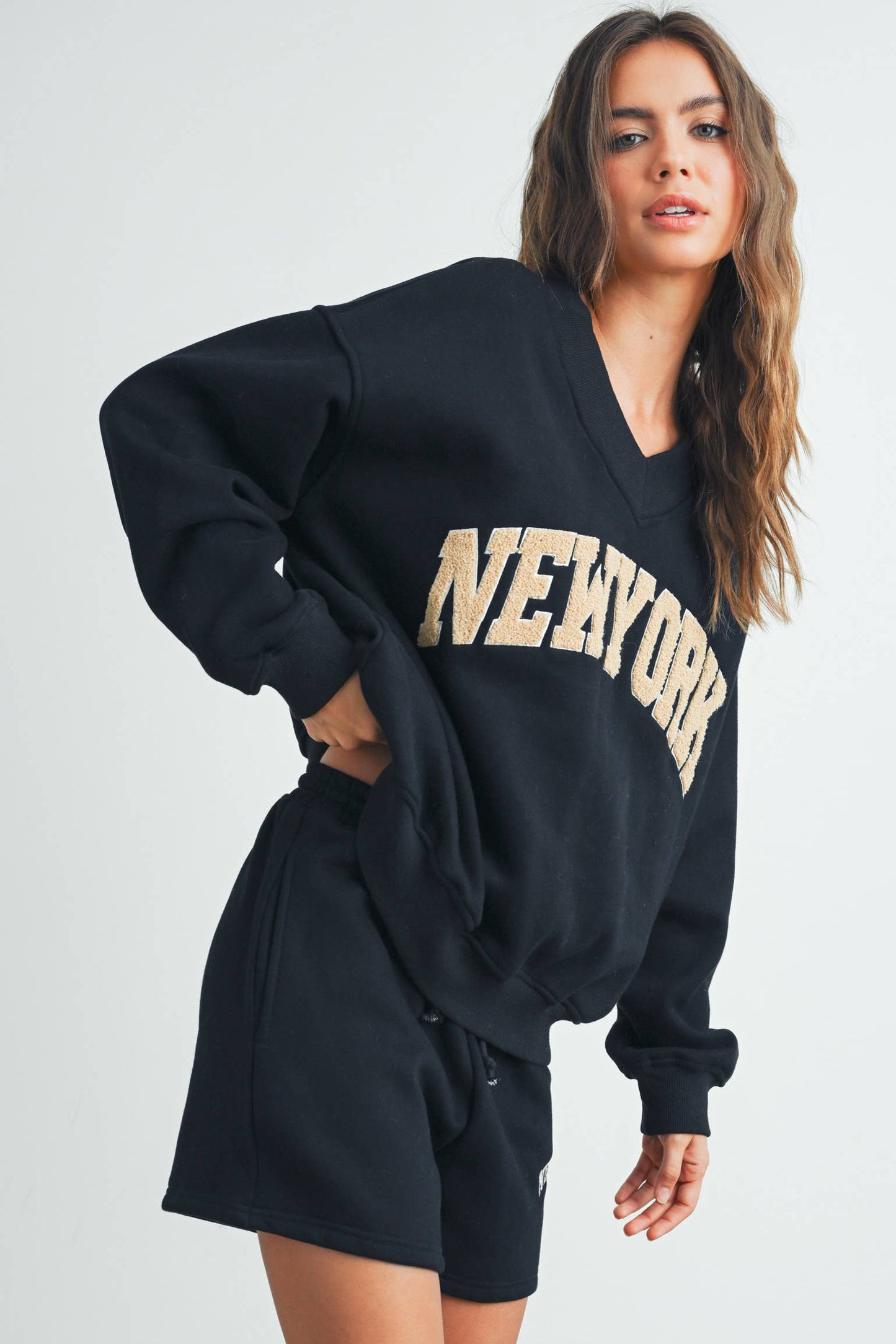 NEW YORK EMBROIDERED SWEAT SHORTS