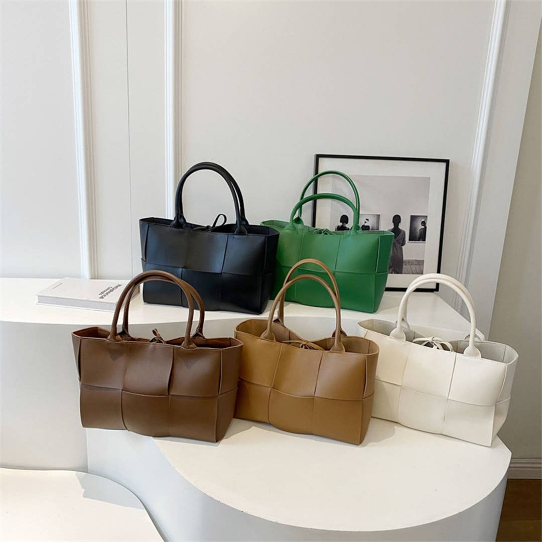 Versatile Woven Large-Capacity Niche Shoulder Bag
