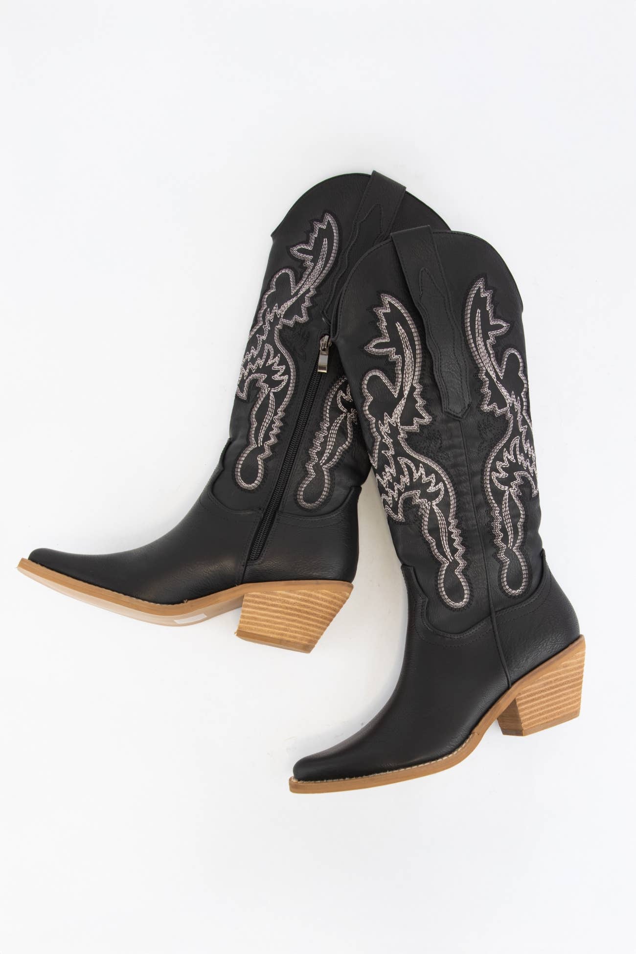 Pointed Toe Cowboy Boot