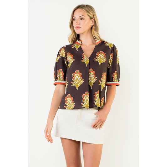 Short Sleeve Floral Detailed Top