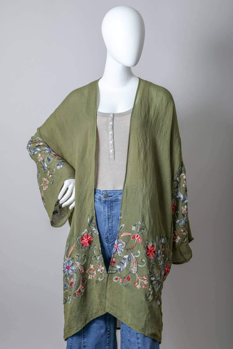 Chic Full-Length Flower Kimono - Versatile Layering Piece 🌼