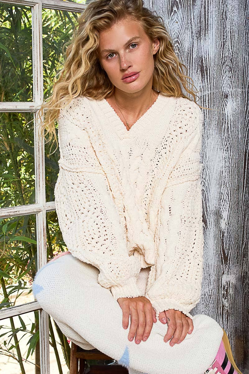 Cream V-neck semi cropped top in chenille sweater