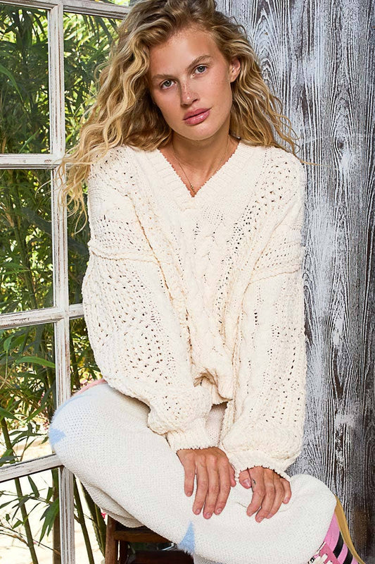 Cream V-neck semi cropped top in chenille sweater