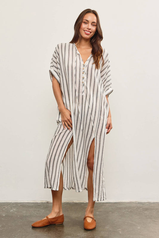 FRONT BUTTON CLOSURE WITH TIED TUNIC DRESS