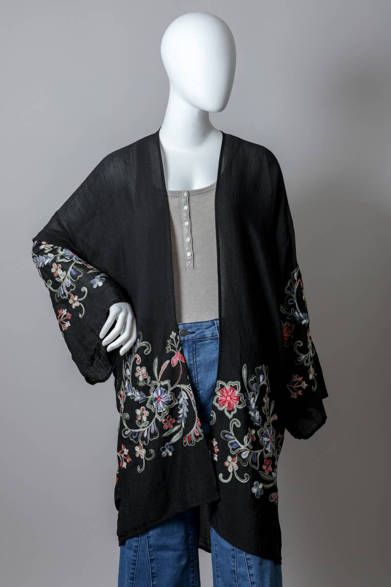 Chic Full-Length Flower Kimono - Versatile Layering Piece 🌼