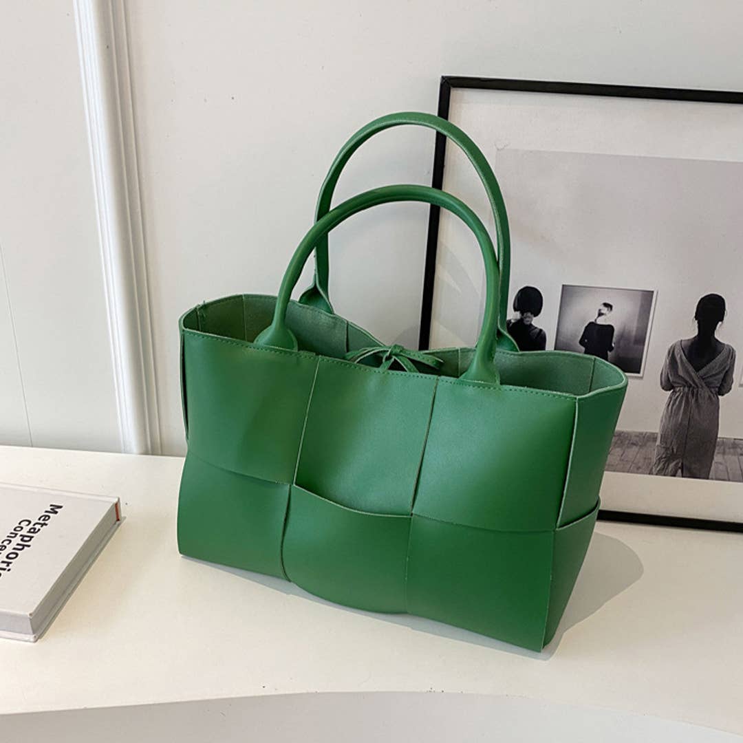Versatile Woven Large-Capacity Niche Shoulder Bag