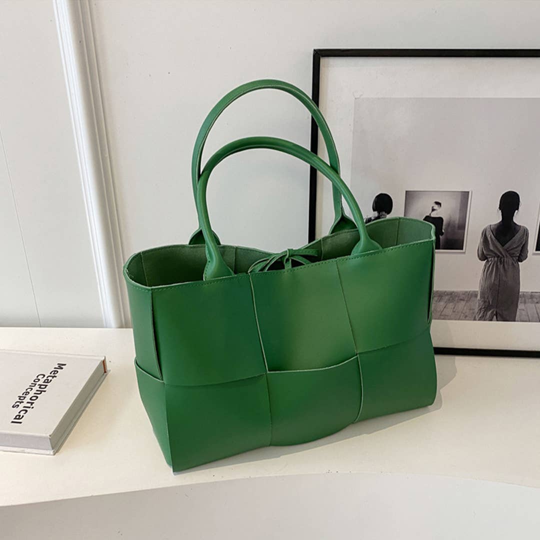 Versatile Woven Large-Capacity Niche Shoulder Bag