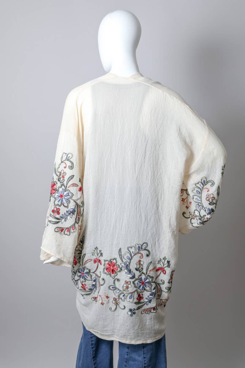 Chic Full-Length Flower Kimono - Versatile Layering Piece 🌼