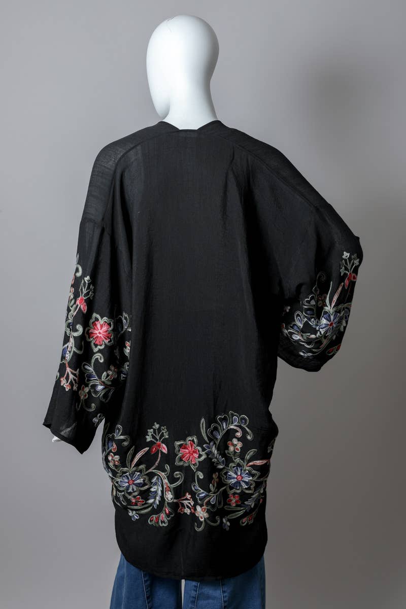 Chic Full-Length Flower Kimono - Versatile Layering Piece 🌼