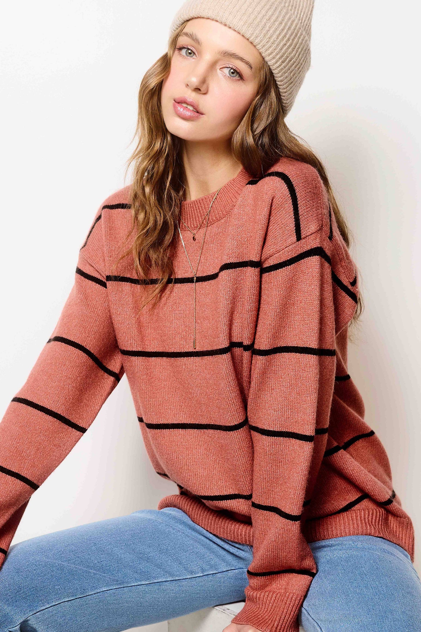 HCS3553-Loose Fit Stripe Long Sleeve Crewneck Sweater
