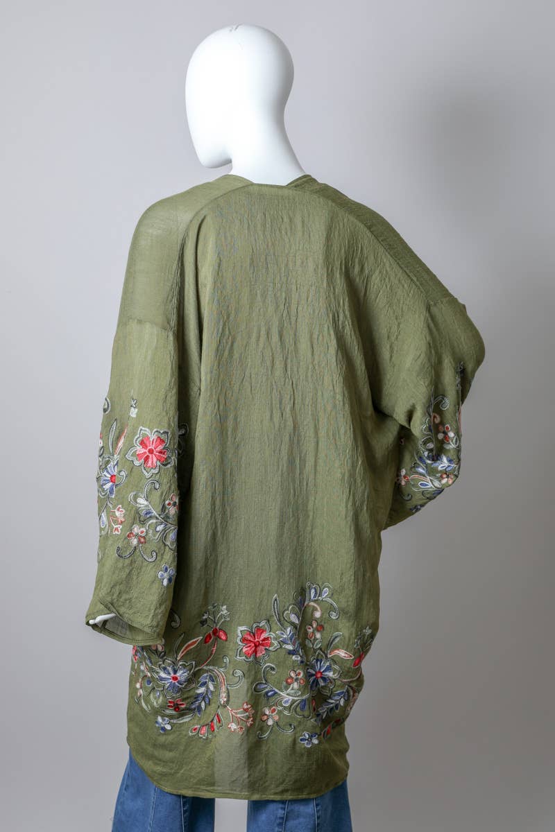 Chic Full-Length Flower Kimono - Versatile Layering Piece 🌼