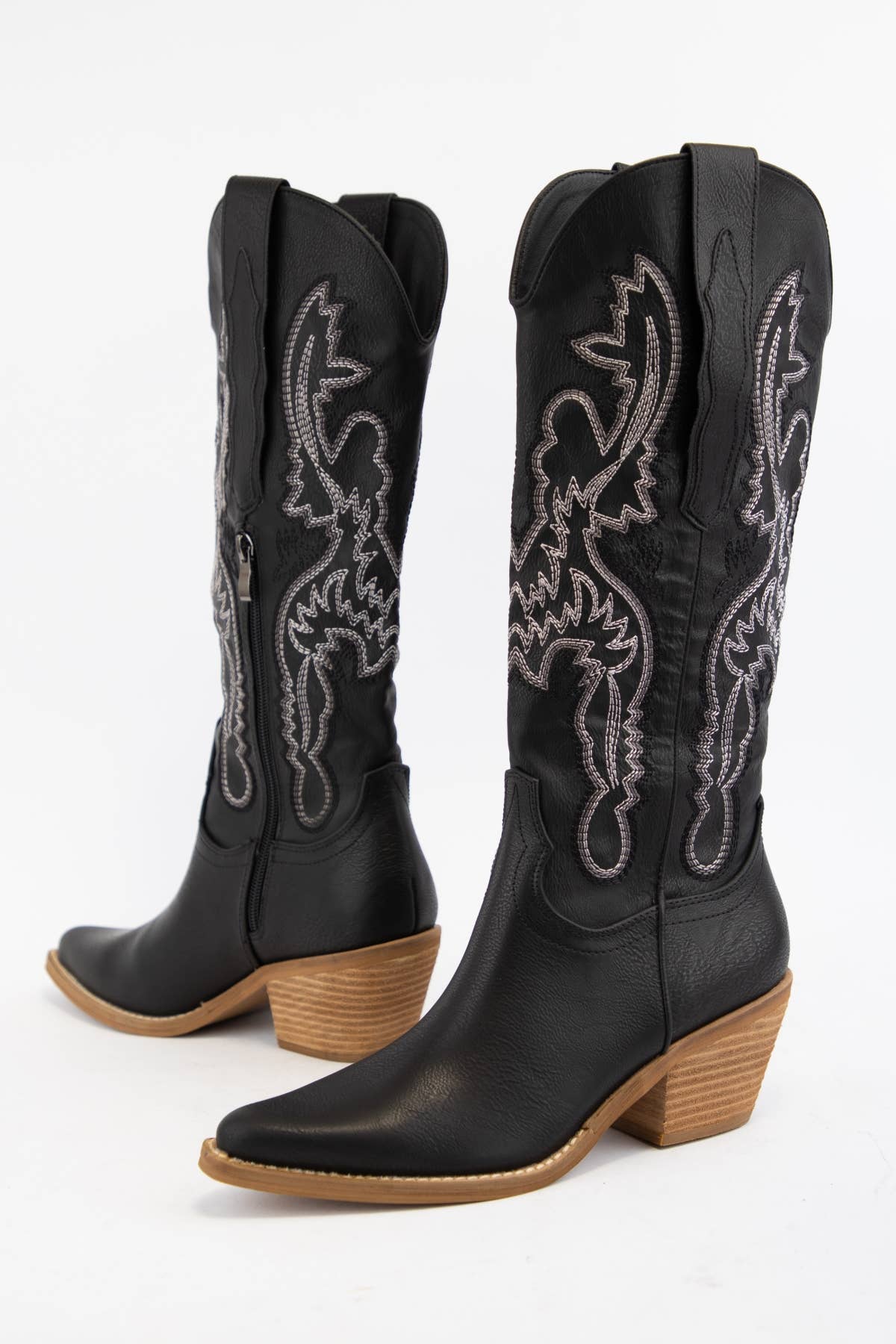 Pointed Toe Cowboy Boot