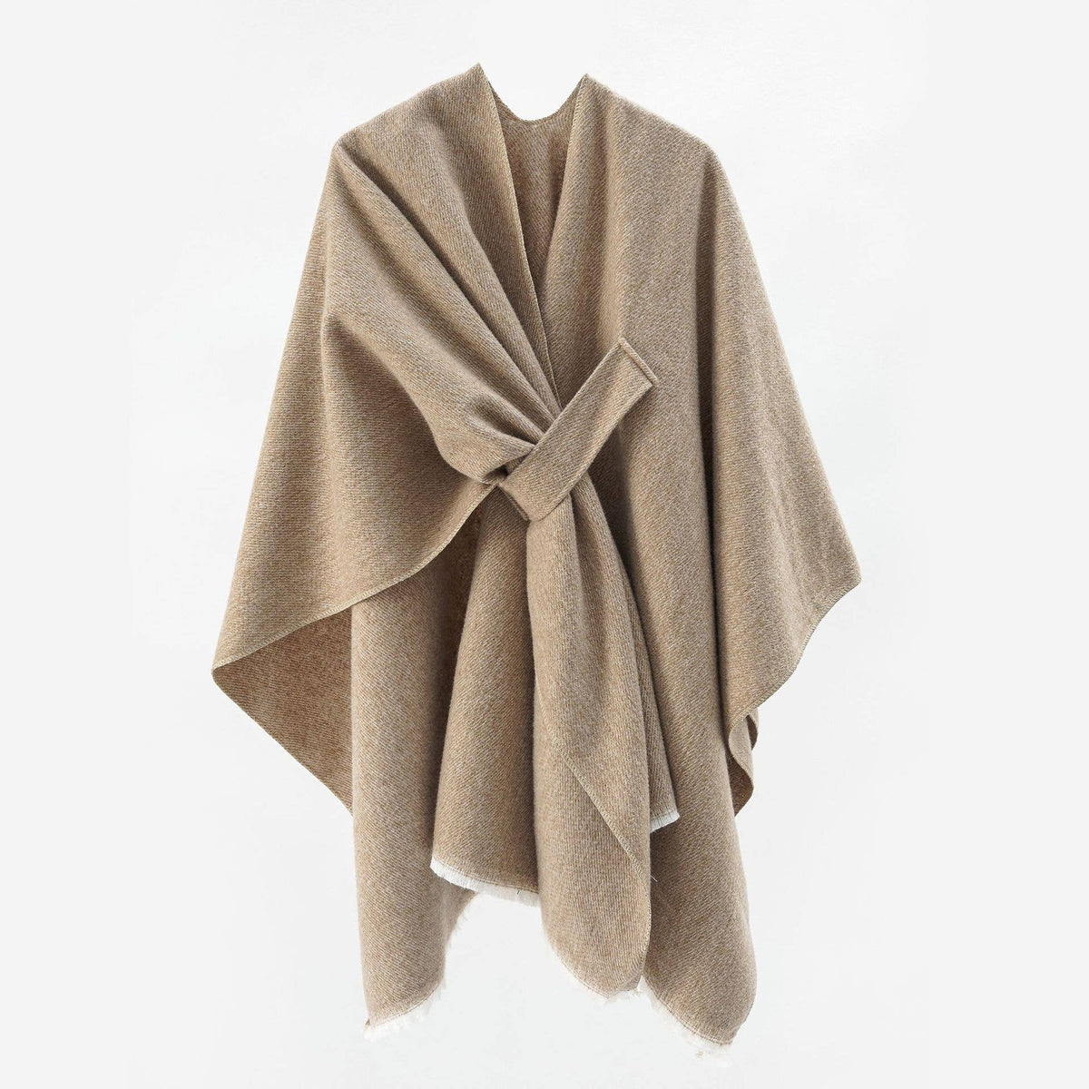Asymmetrical plain chilly ruana
