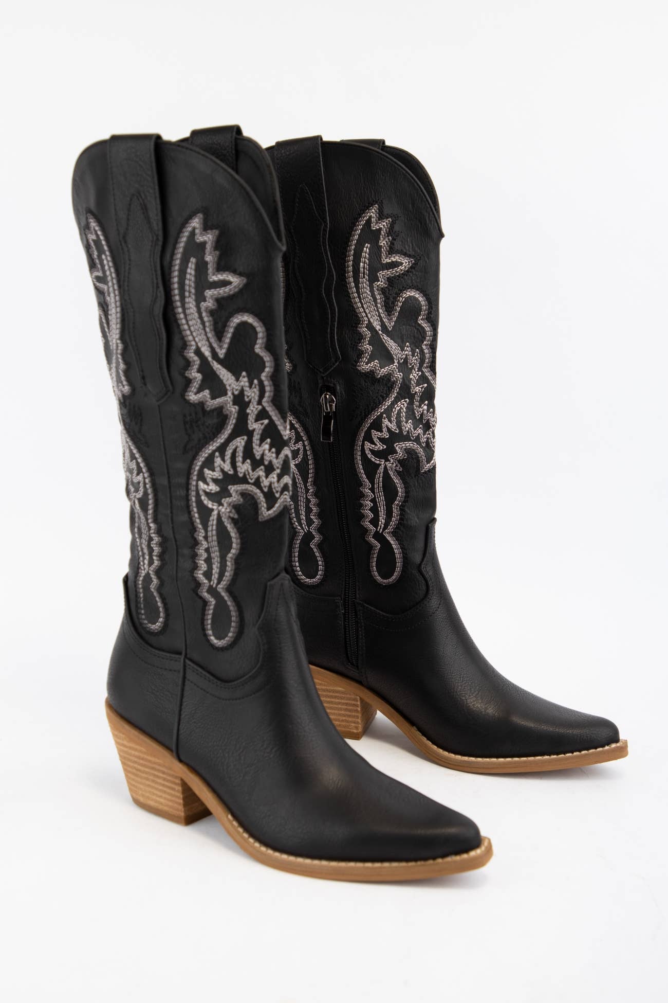 Pointed Toe Cowboy Boot